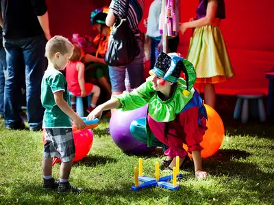 Animacja zabaw dla dzieci - Park Atrakcji Jaskiniowcy - Organizacja Imprez, Pikników, Festynów