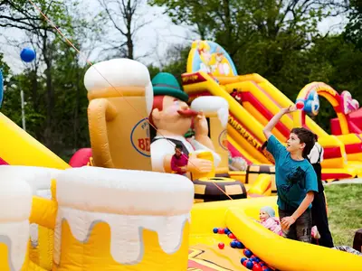 Helga - Zestaw Tematyczny Oktoberfest - Organizacja Imprez, Pikników, Festynów