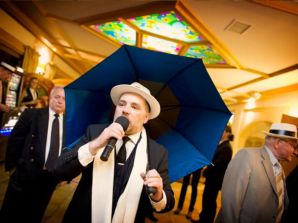 Hotelowy - animator zabaw z mikrofonem - Organizacja Imprez, Pikników, Festynów