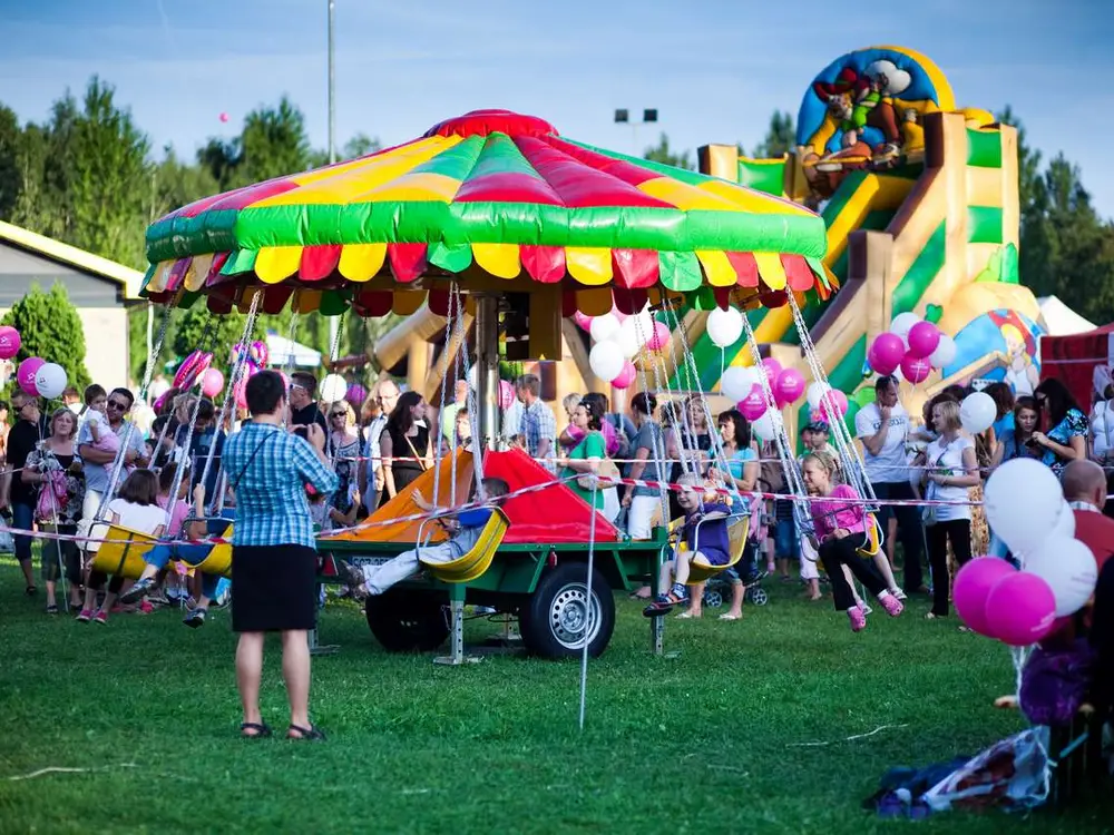 Karuzela - atrakcja dla dzieci - zdjęcie 4 - Organizacja Imprez, Pikników, Festynów