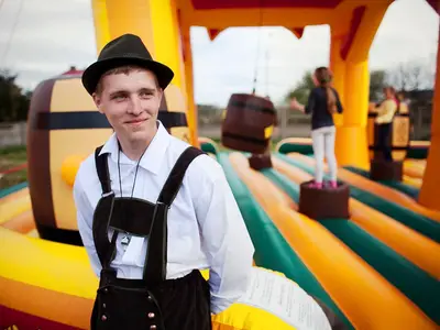 Latające Beczki - Zestaw Tematyczny Oktoberfest - Organizacja Imprez, Pikników, Festynów