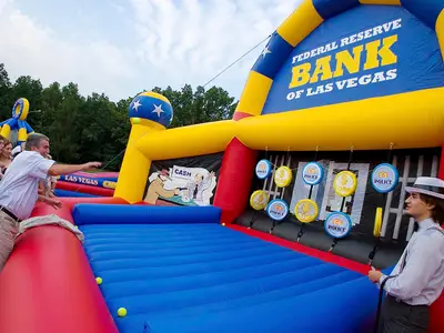 Napad na bank - Zestaw Tematyczny Las Vegas - Organizacja Imprez, Pikników, Festynów