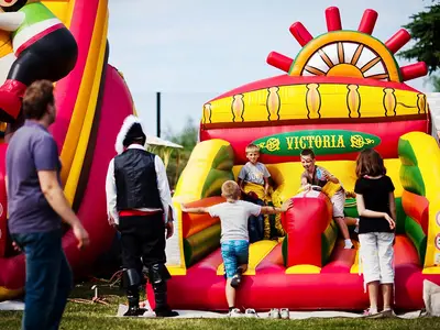 Sprężynująca Lina Pirat - Park Atrakcji Piracki - Organizacja Imprez, Pikników, Festynów