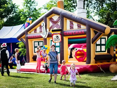 Plac zabaw Tawerna - Park Atrakcji Piracki - Organizacja Imprez, Pikników, Festynów