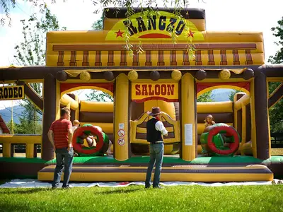 Plac zabaw Zagroda - Park Atrakcji Country Zagroda - Organizacja Imprez, Pikników, Festynów