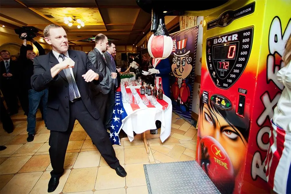 Siłomierz boxer - Organizacja Imprez, Pikników, Festynów