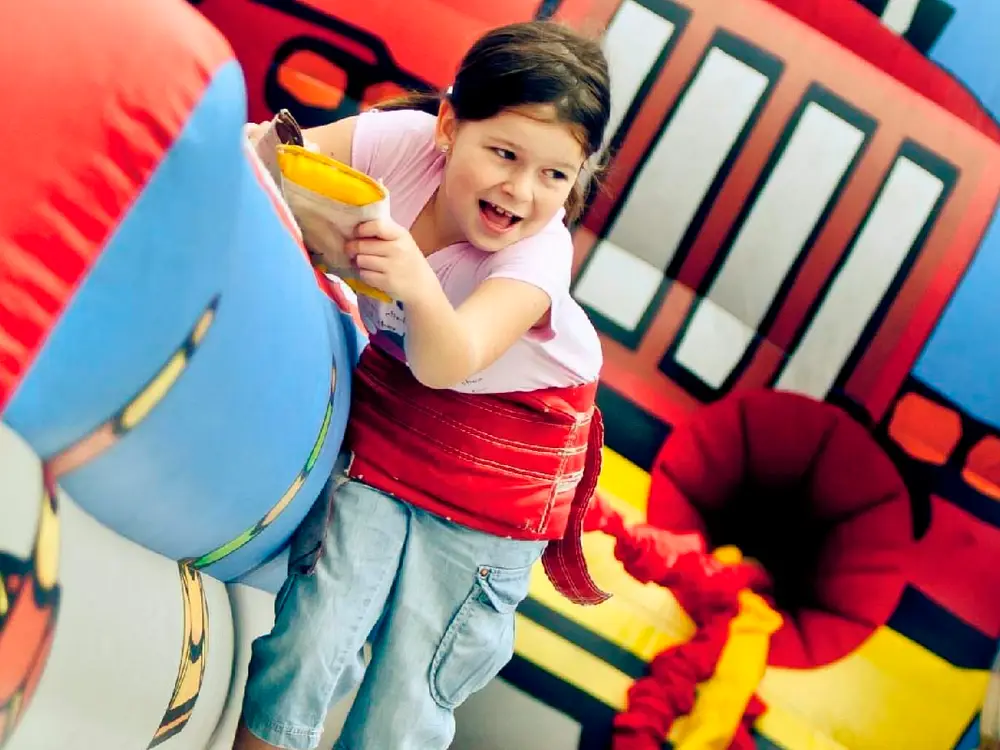 Sprężynująca Lina Ciężarówka - Organizacja Imprez, Pikników, Festynów