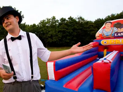 Sprężynująca Lina Las Vegas - Zestaw Tematyczny Las Vegas - Organizacja Imprez, Pikników, Festynów