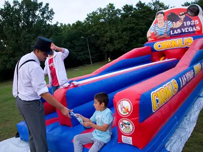 Sprężynująca Lina Las Vegas - Zestaw Tematyczny Las Vegas - Organizacja Imprez, Pikników, Festynów