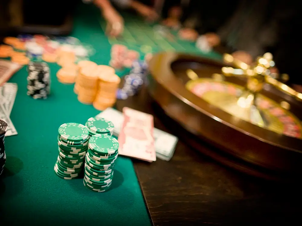 Stół do zabawy w Ruletkę z obsługą krupiera - Organizacja Imprez, Pikników, Festynów