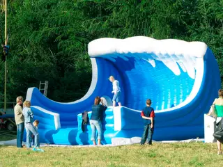 Symulator surfing - Organizacja Imprez, Pikników, Festynów