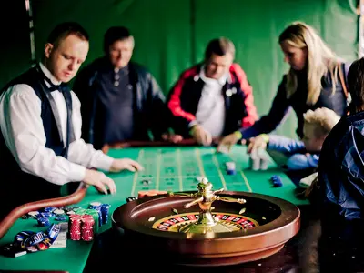 Zabawa w kasyno na 3 stołach - Park Atrakcji Country Zagroda - Organizacja Imprez, Pikników, Festynów