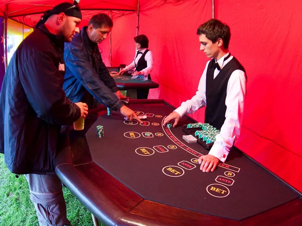 Stół do zabawy w pokera z obsługą krupiera - zdjęcie 2 - Organizacja Imprez, Pikników, Festynów