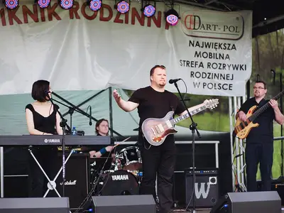 Zespół muzyczny Dekadenc - Profesjonalna organizacja imprez - zdjęcie 3